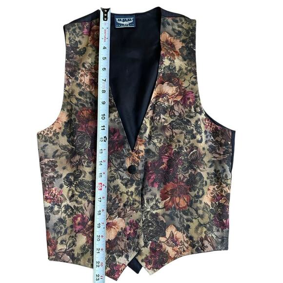 Best American Clothing Co. Women's Multicolor Floral Print Button Front Vest - Picture 2 of 7